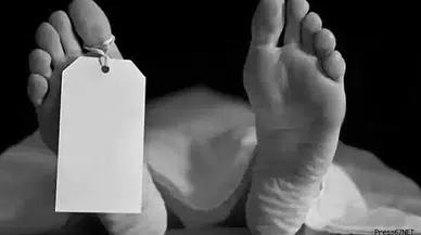 Ulaşamadığı babasının cansız bedeniyle karşılaştı!