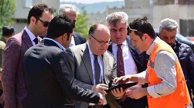 Vali Tutulmaz yol çalışmalarını inceledi!