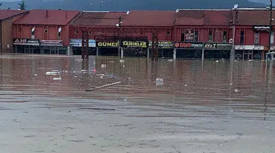 Terminal ve Galericiler Sitesi sular altında kaldı!