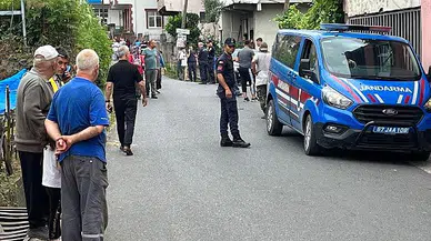 Husumetli iki aile arasında çıkan bıçaklı kavga silaha dönüştü:2 yaralı