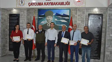 Şap hastalığında mücadele eden ekibe 'Başarı Belgesi'  