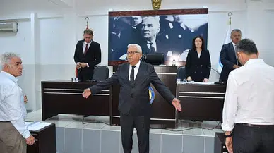 "Halil Posbıyık CHP'den uzaklaştırmak isteyenler avuçlarını yalarlar"