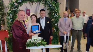 İş insanı Kurnaz oğlunu evlendirdi