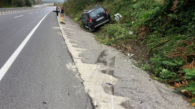 Yağmurda ıslanan yol kazaya neden oldu