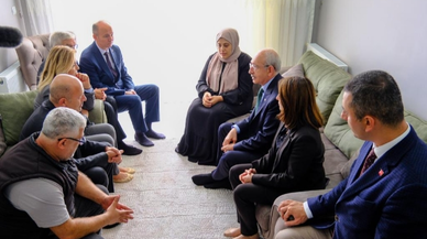 Kılıçdaroğlu Bartın'da... Şehit ailelerini ziyaret etti..