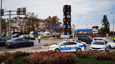 Trafik ekipleri görev başında! Trafik yoğunluğu azalıyor