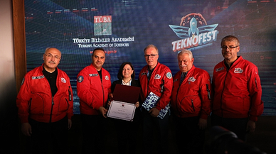 BARÜ'ye "TÜBA-TEKNOFEST Doktora Bilim Ödülü" verildi