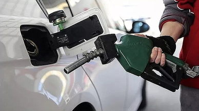 Petrol fiyatları zirve yaptı, akaryakıta zam geliyor! Litresi 50 liraya çıkacak