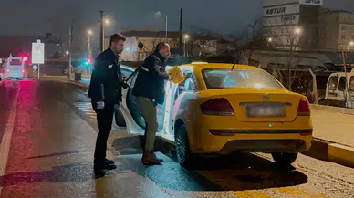 Tekirdağ’da takside yolcu dehşeti: Şoförü omzundan bıçakladı