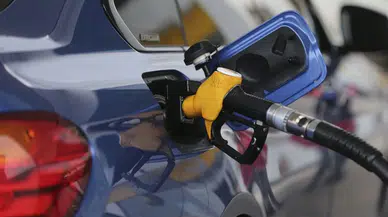 Akaryakıtta İndirim Beklentisi: Motorine 4 TL'yi Aşan İndirim Geliyor