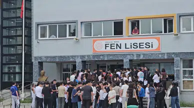 Unutulan bir kimlik polisi ve aileyi alarma geçirdi