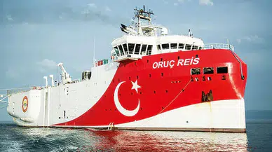 Oruç Reis, Somali'deki görevi tamamlayıp Taşucu açıklarına demirledi!
