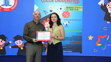 Zonguldak'ta Çocuk Üniversitesi Mezuniyet Töreni coşkuyla gerçekleştirildi