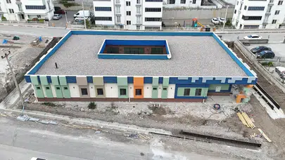 Karabük'te yeni anaokulunda incelemeler sürüyor