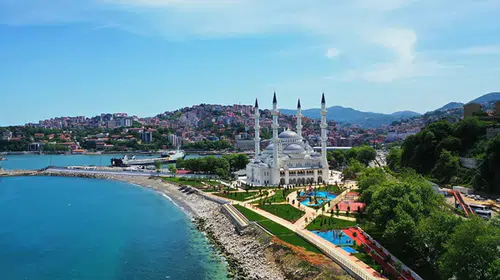 Diyanet Cuma hutbesinde çocukları bekleyen dijital tehlikelere değinecek