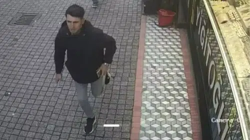 Sahte polis silahı gösterip kuyumcuyu soydu!