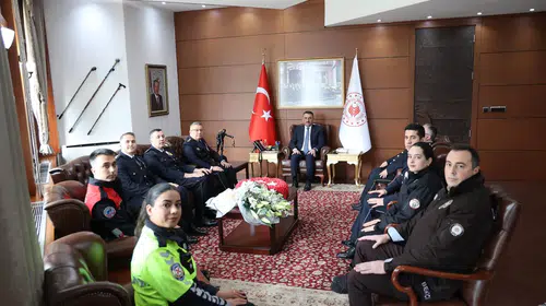 Vali Hacıbektaşoğlu'ndan polislere 181. yıl tebriği