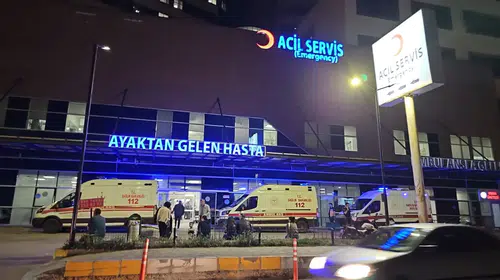 Beycuma Cezaevi'nde mide bulantısı alarmı: 18 mahkuma sağlık müdahalesi