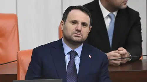 Yargı paketi ve terörle mücadele masada ama yolları ayrı