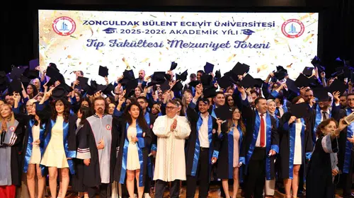BEUN’da genç doktorlar meslek hayatına uğurlandı