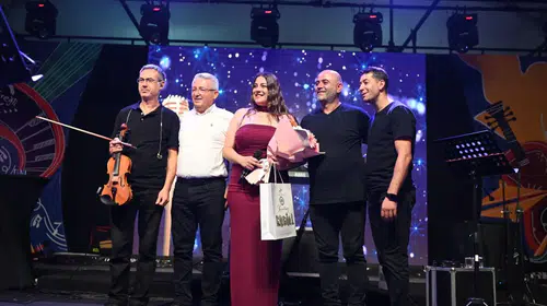Gamze Tunç Performansıyla Göz Doldurdu, Servet Öztürk ile Gülmekten Kırıldı!