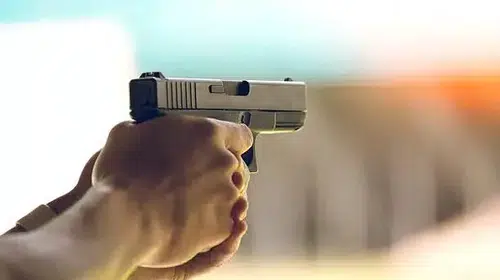 Cide'de silahla havaya ateş açan şahıs tutuklandı