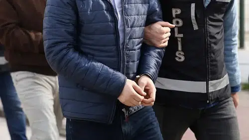 Sosyal yardım yalanıyla 350 milyonluk vurgun yapan çete çökertildi
