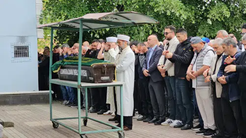 Kaçak ocakta ölen madenci toprağa verildi