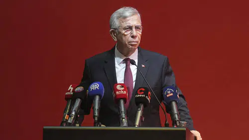 Polis ablukası bardağı taşırdı: Mansur Yavaş 45 gün süre verdi