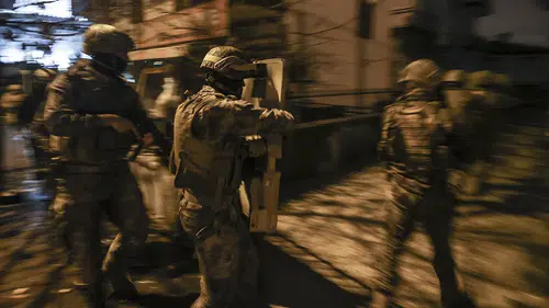 İki yabancı servise bilgi sızdıran şebeke lideri B.E. ve 6 kişi tutuklandı
