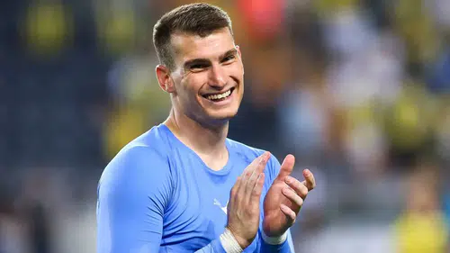 Fenerbahçe, Livakovic'in transferine yönelik çıkan haberleri kesin bir dille reddetti!