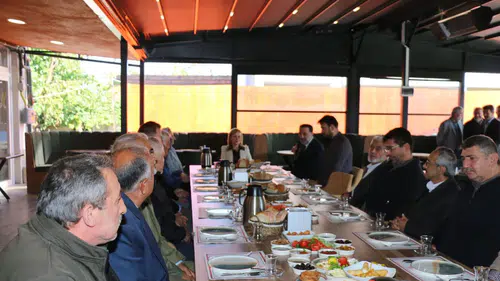 Kaymakam Şıktaş, emekli din görevlileri ve aileleriyle buluştu