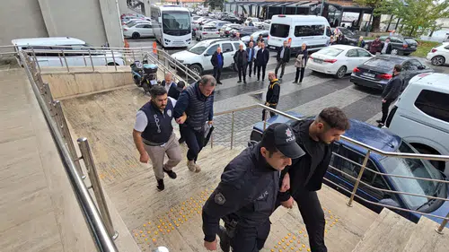 Zonguldak'ta çöken binayla ilgili 3 kişi tutuklandı, 2 kişi serbest bırakıldı