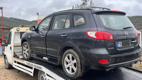 Karabük'te ters yönde araç kullanan sürücüye 90 bin lira ceza