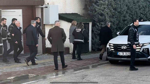 Bursa Büyükşehir Belediye Başkanı Bozbey gözaltına alındı