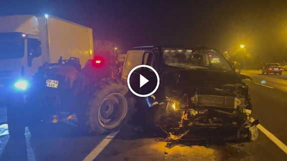 Traktörün karıştığı kazada dehşet anları kamerada