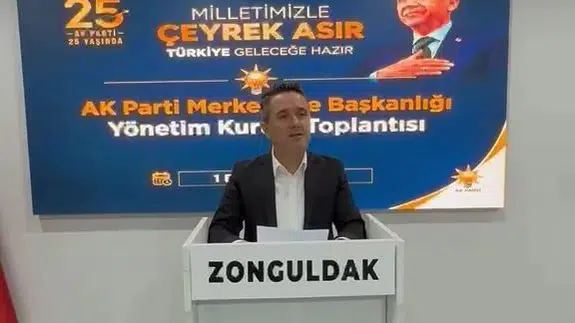 AK Parti Merkez İlçe Başkanı Sezer Köroğlu görevinden istifa etti