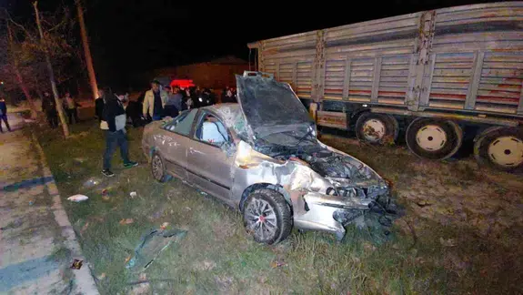 Bolu’da kazada ortalık savaş alanına döndü: 4 yaralı