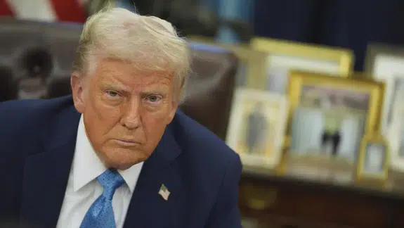 24 Demokrat Konge’de harekete geçti: Trump’ı azledelim