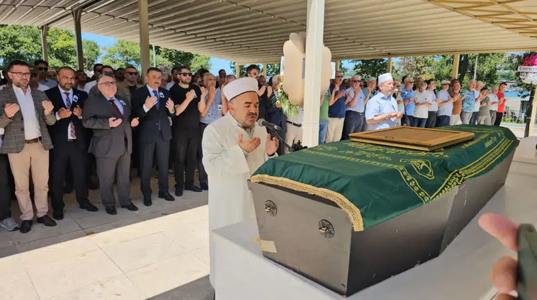 Zonguldak'ın Bilim İnsanı Prof. Dr. Mustafa Yıldız Son Yolculuğuna Uğurlandı