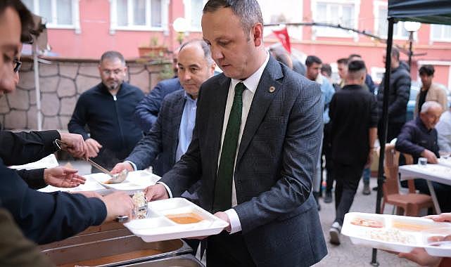 AK Parti heyeti İncivez'e çıkarma yaptı!