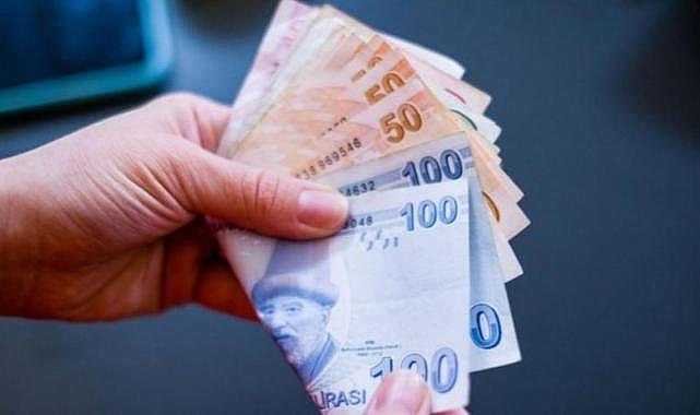 Emekli maaşları ve bayram ikramiyelerinin ne zaman yatacağı belli oldu