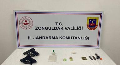 Jandarmanın durdurduğu araçtan uyuşturucu çıktı!