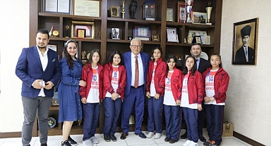 Kız Futbol Şampiyonası'nda Zonguldak'ı temsil edecekler!