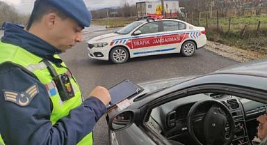 Sürücüler dikkat, bayram öncesi jandarma denetimleri sıklaştırdı!