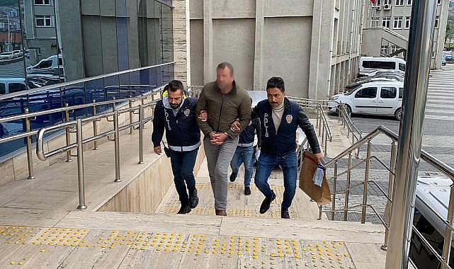 Takıntılı olduğu kızın babasını vuran zanlı adliyede