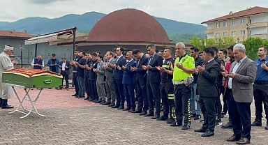 2 yaşındaki çocuk kimsesizler mezarlığına defnedildi