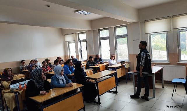 Anne adaylarına narkorehber eğitimi!