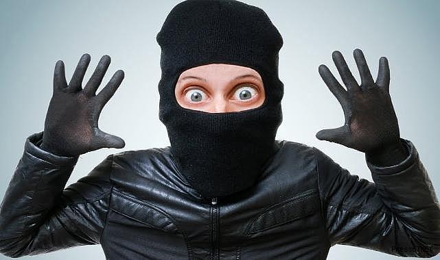 Dikkat otobüste hırsız var!