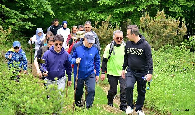 Doğa yürüyüşünde buluştular